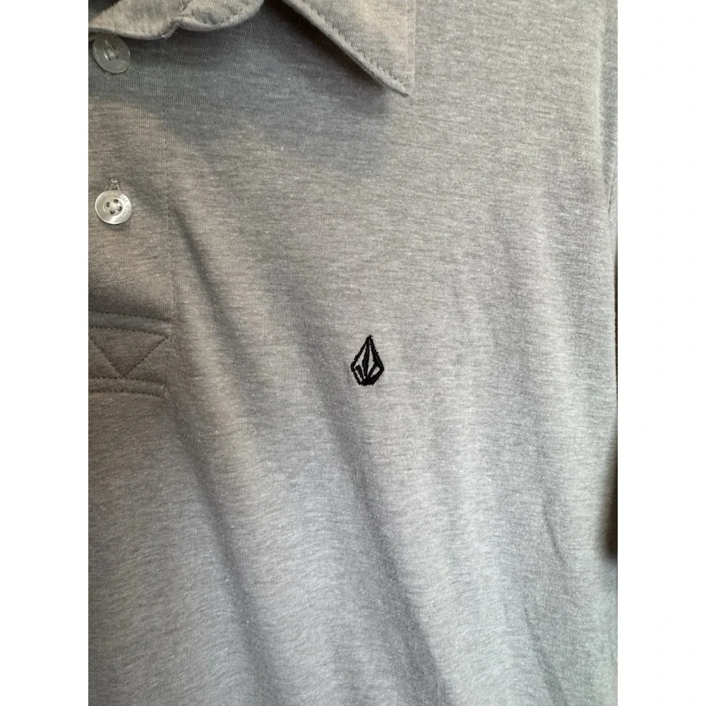 Volcom Mens Polo Shirt XL Gray Heather Performance Skate Surf Casual Modern‎ Fit - Picture 2 of 8